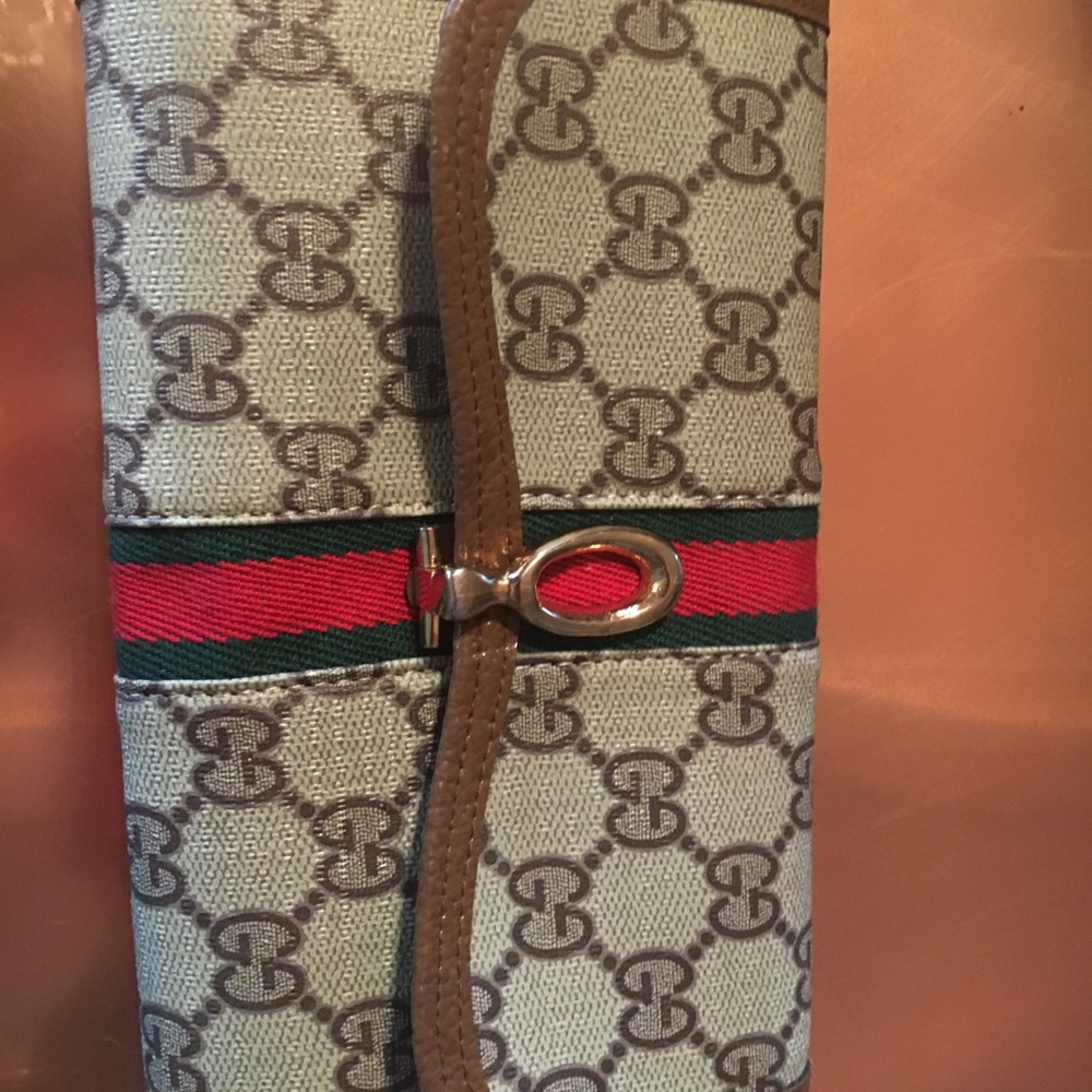 Gucci wallet